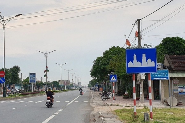 Biển báo khu đông dân cư