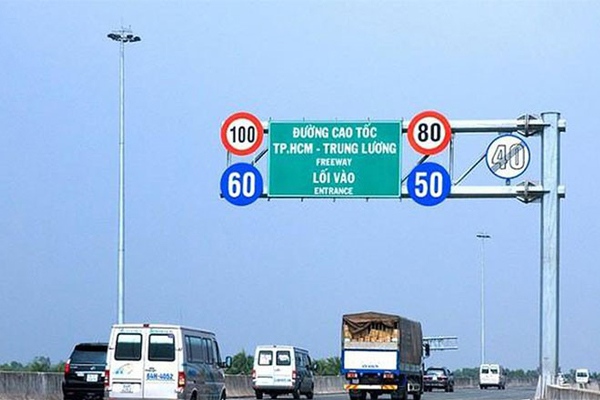 Biển báo tốc độ đường cao tốc