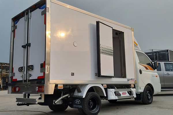 Mua xe tải trả góp