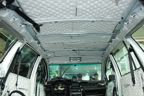 Dán cách âm trần xe ô tô chống ồn