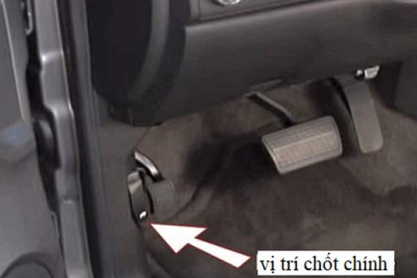 Chốt chính mở nắp capo ô tô