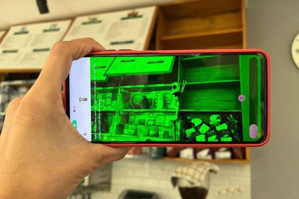 Kiểm tra thiết bị nghe lén trên ô tô