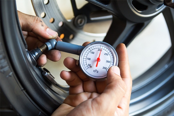 Cảm biến áp suất lốp