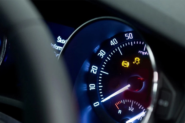 Chế độ tự bảo vệ limp mode trên ô tô