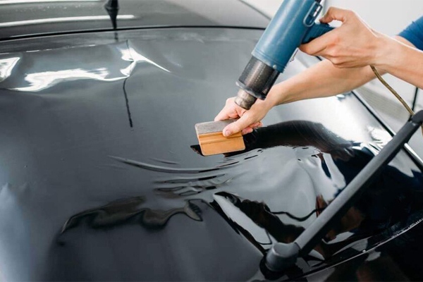 Có nên dán phim cách nhiệt cho kính lái