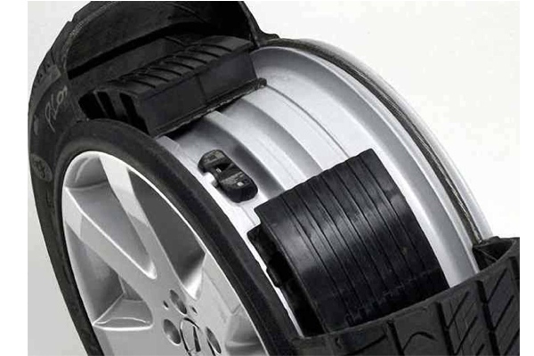 Công nghệ lốp chống xịt