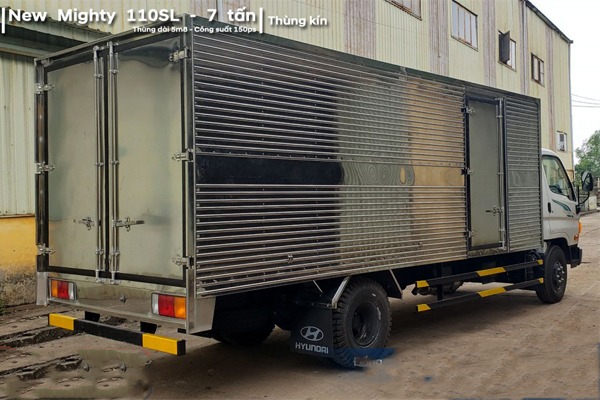 Đánh giá xe tải Hyundai Mighty 110SL thùng kín