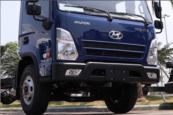 Ngoại thất Hyundai Mighty EX8 GTS2