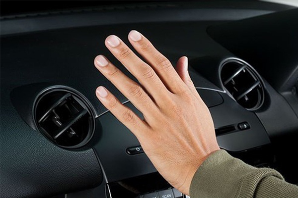 Nguyên nhân điều hòa ô tô không mát