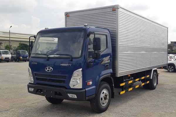 Đánh giá xe tải Hyundai New Might EX8 GTL thùng kín