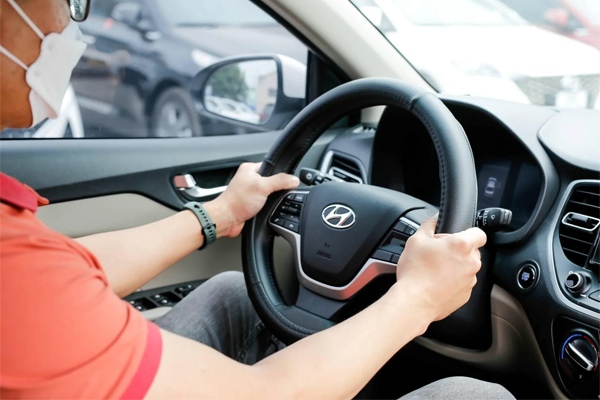 Học lái xe ô tô