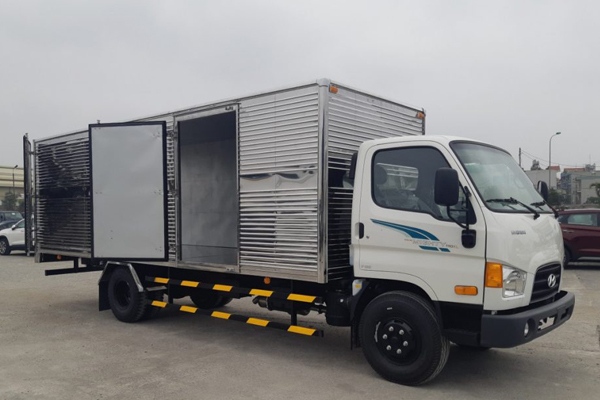 Hyundai 110SL thùng kín inox