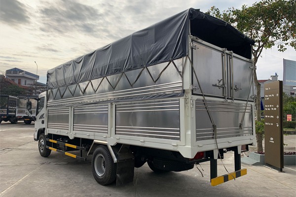 Thùng bạt Hyundai New Mighty EX8 GTL