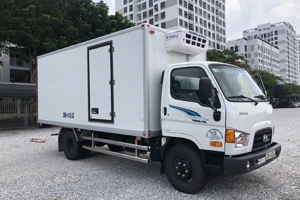 Xe đông lạnh Hyundai 110SP 7 tấn