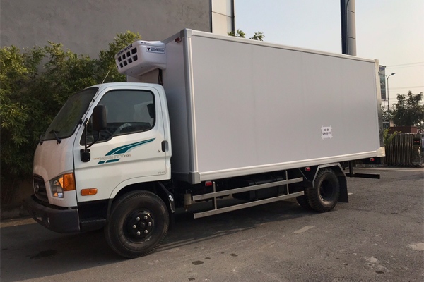 Xe tải đông lạnh Hyundai 7 tấn
