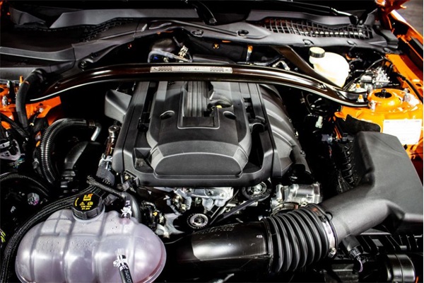 Bảo dưỡng động cơ xe kéo dài tuổi thọ cho xe ô tô