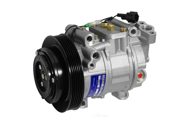 Thay lốc điều hòa ô tô, xe tải