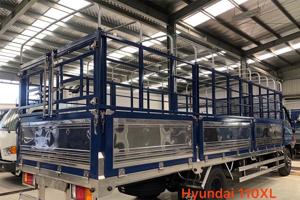 Thùng bạt inox xe tải Hyundai 110XL