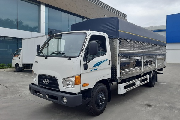 Hyundai Mighty 110SL thùng mui bạt
