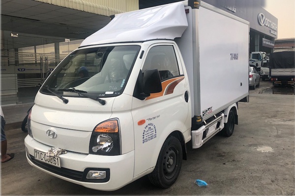 Mui lướt gió xe tải Hyundai H150