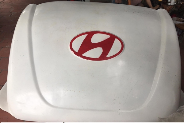 Mui lướt gió xe tải Hyundai