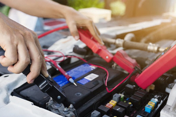 Kiểm tra ngắn mạch trên xe ô tô