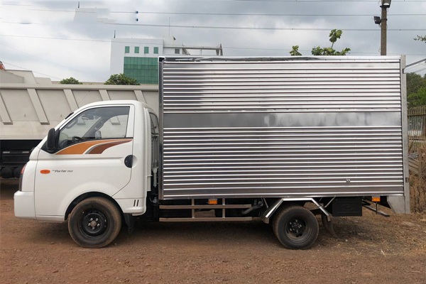 xe tải 1.5 tấn Hyundai New Porter 150 thùng kín