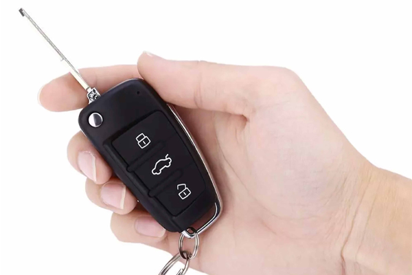 Chìa khóa điều khiển từ xa