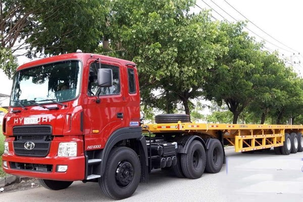 Xe sơ mi rơ mooc chở hàng