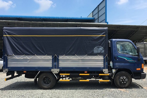 Hyundai Mighty 75S thùng bạt