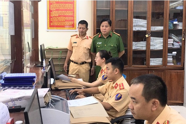 Lưu ý tra cứu hồ sơ dữ liệu đăng kiểm ô tô online