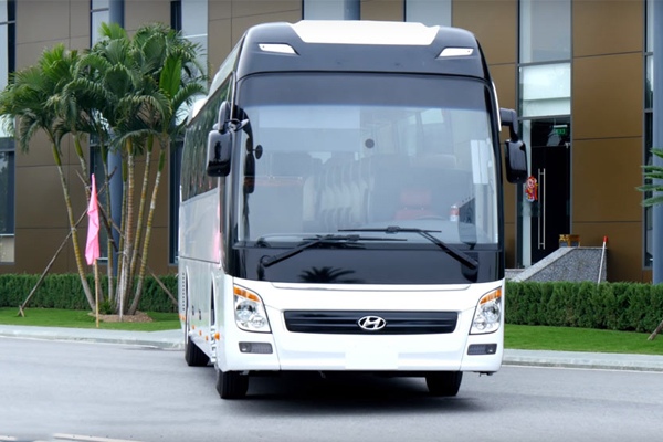 Xe khách 45 chỗ Hyundai
