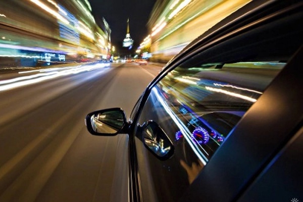 Tại sao xe không đạt vận tốc tối đa như đồng hồ hiển thị