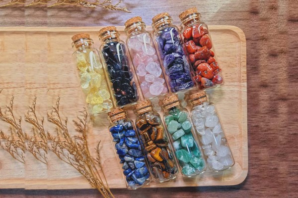 Đá phong thủy treo xe ô tô