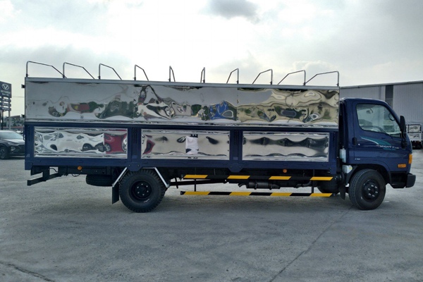 Xe tải Hyundai nâng tải