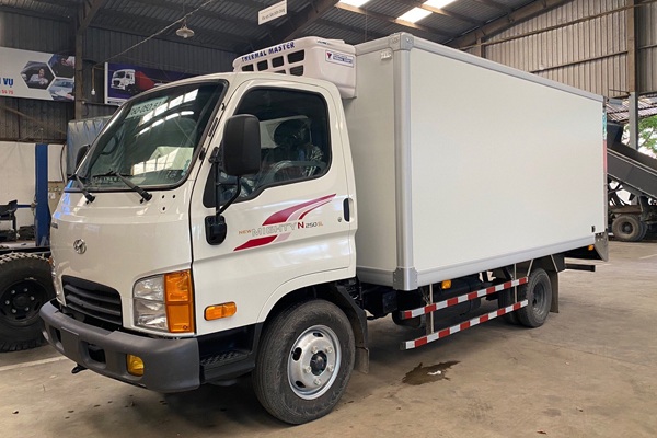 Thùng đông lạnh đảm bảo tiêu chuẩn