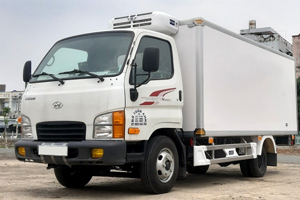 Xe tải Hyundai N250 SL thùng đông lạnh 2 tấn