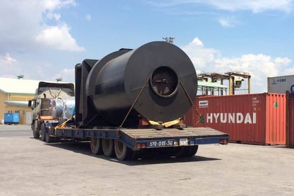 Xe chở hàng hóa siêu trường siêu trọng