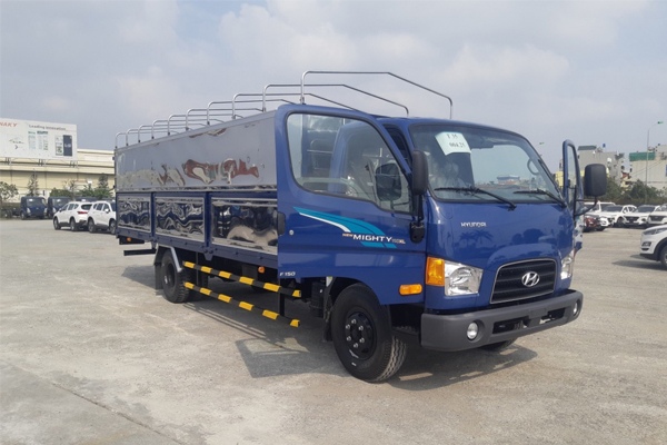 Xe tải thùng bạt 3.5 tấn Hyundai