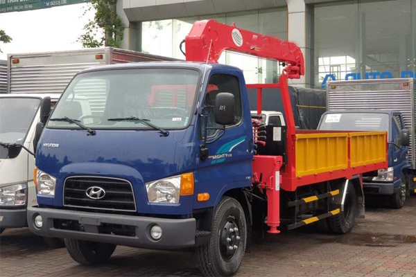 Xe tải Hyundai gắn cẩu tự hành 3 tấn