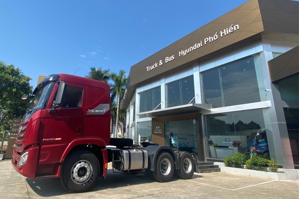 Xe tải nặng Hyundai