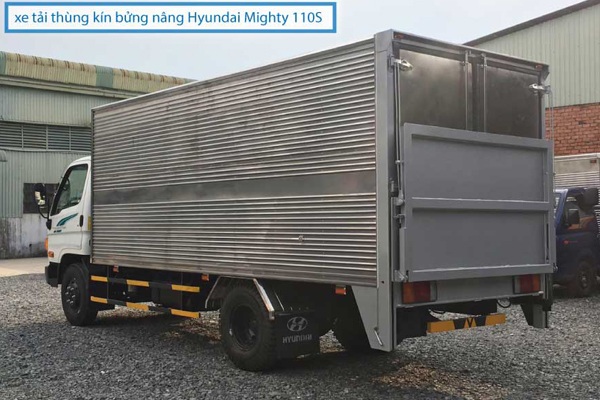 Hyundai 110SL thùng kín bửng nâng