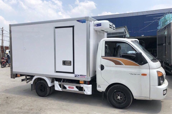Xe tải thùng đông lạnh