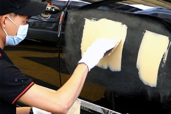 Sơn dặm xe ô tô