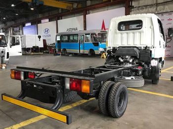 Hyundai New Mighty 75S chassis tại Hyundai Phố Hiến