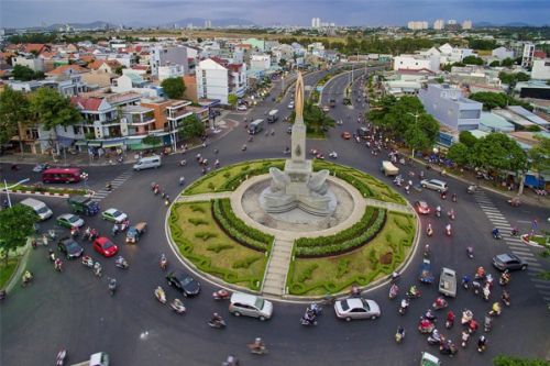 Hướng dẫn cách đi vòng xuyến đúng luật