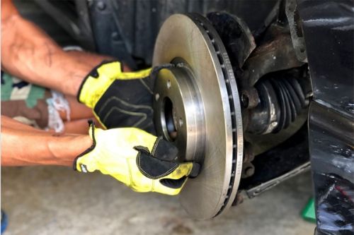 Chi tiết quy trình bảo dưỡng phanh ô tô