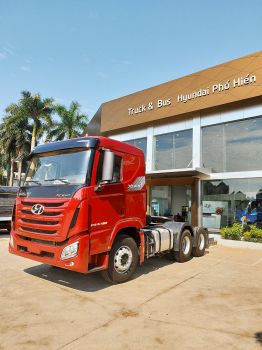 Xe đầu kéo Xcient GT tại Hyundai Phố Hiến