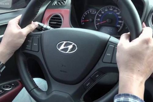 Nguyên nhân và cách khắc phục tình trạng xe không tự trả lái