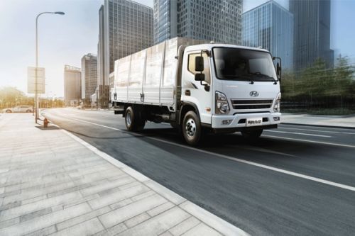 Xe tải thùng lửng và những đặc điểm nổi bật